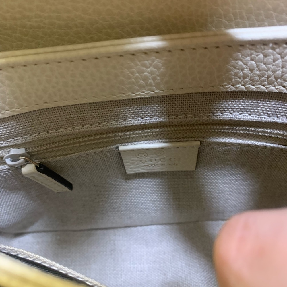 Pristine Condition Gucci Interlocking G White Cro… - image 7